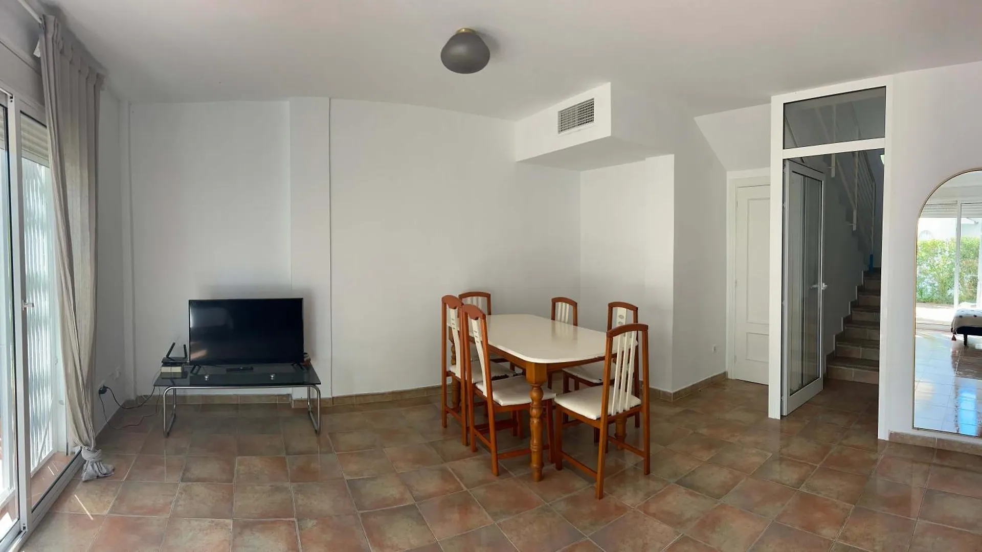Salou Holiday Home 0*,